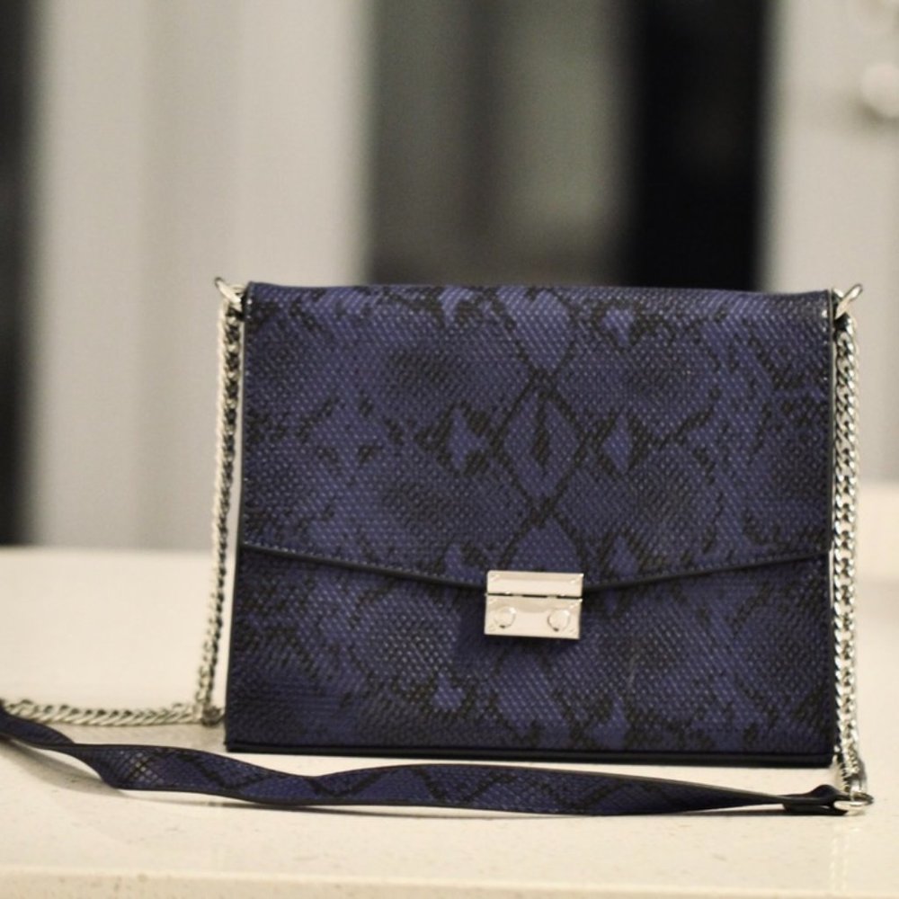 NWOT Blue/Purple Snakeskin Crossbody Bag